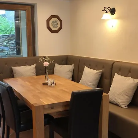 Rheinliebe Bistro Und Pension